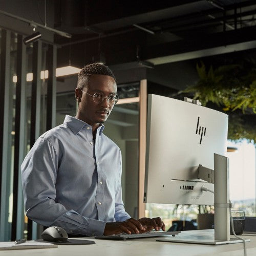 HP EliteOne 870 G9 Intel® Core™ i7 i7-14700 68.6 cm (27") 1920 x 1080 pixels All-in-One PC 16 GB DDR5-SDRAM 512 GB SSD Windows 11 Pro Wi-Fi 7 (802.11be) Silver