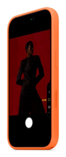 Apple iPhone 17 Pro Silicone Case with MagSafe – Orange